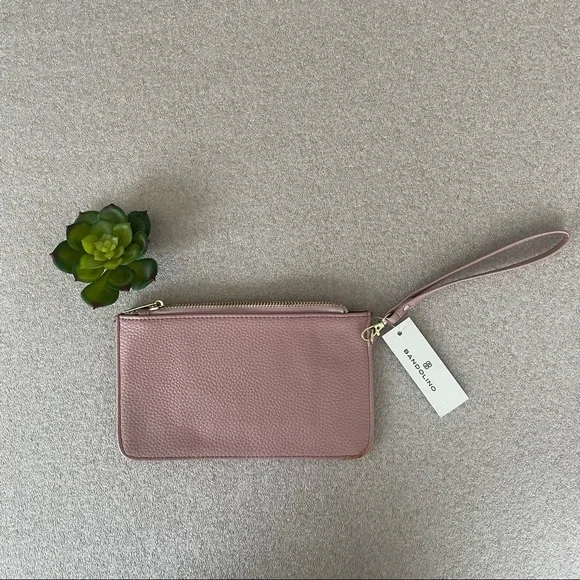 Bandolino RFID Single Compartment Wallet - Picture 3 of 6